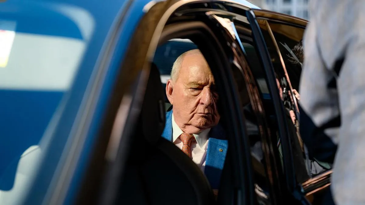 Jones met athlete with 'a slap on the bottom': butler