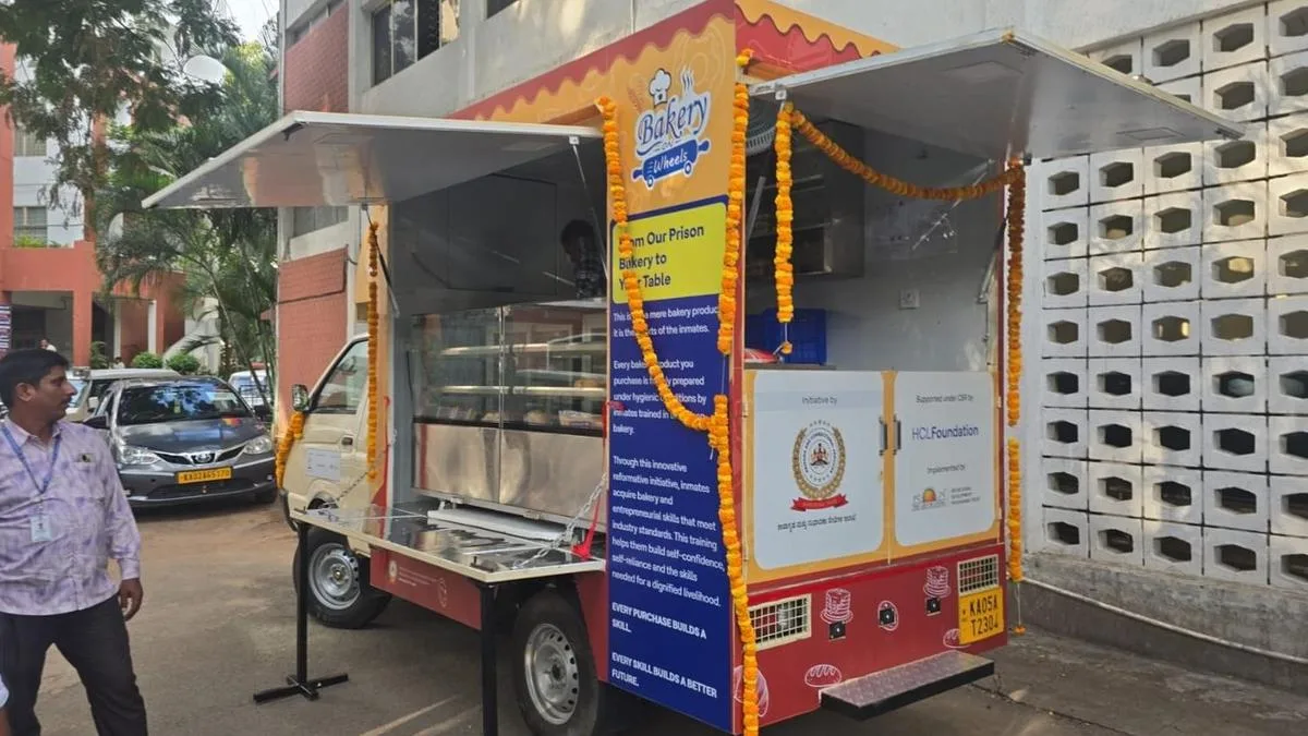 ‘Nava Sankalpa Bakery’ and ‘Bakery on Wheels’ launched at Bengaluru central prison