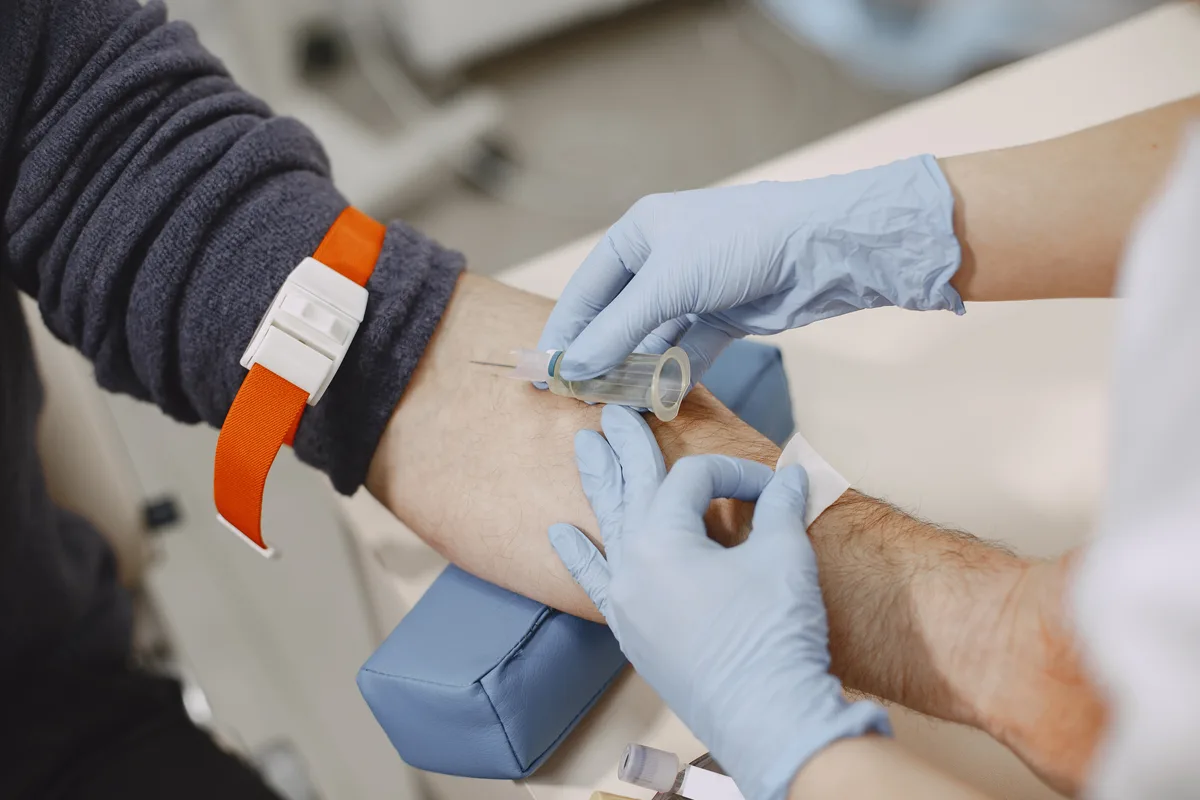 Testemunhas de Jeová mudam regra sobre doação de sangue; entenda