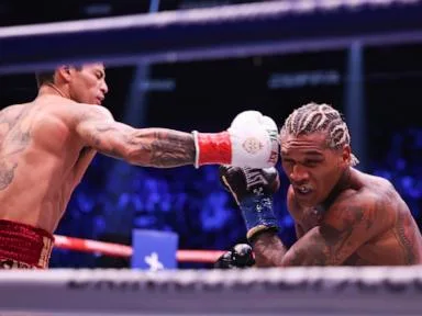 Ryan Garcia impressively defends WBC welterweight title with 2nd-round TKO of Conor Benn