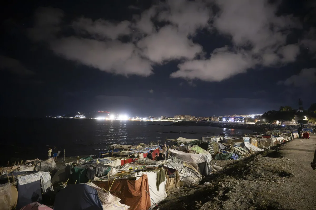 Gobierno revela que 54 menores de Ceuta han sido reagrupados con familiares en Península y tramitan 300 expedientes más