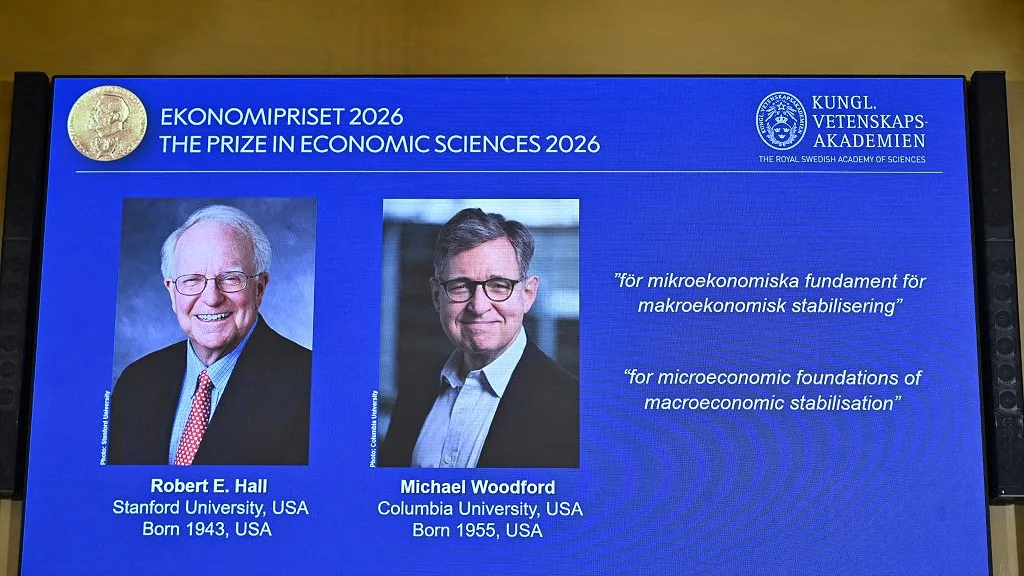 Nobel da Economia atribuído a Robert E. Hall e Michael Woodford