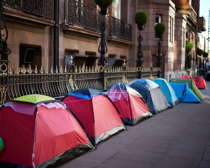 We would like to speak to people who have been homeless in England about what helped them off the streets