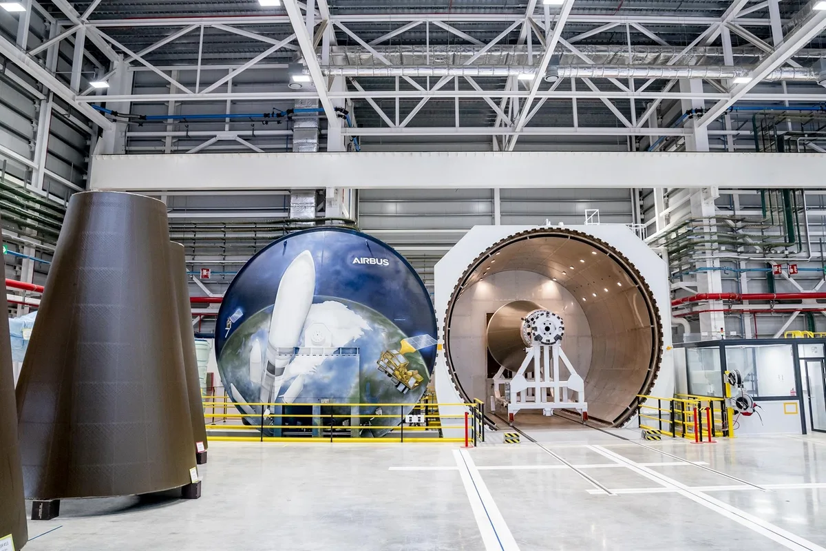 Los sindicatos CGT, UGT y ÚTIL votan este lunes si suspenden la huelga y negocian la nueva propuesta de Airbus
