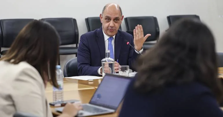 Porto exige compensação por custos da descentralização