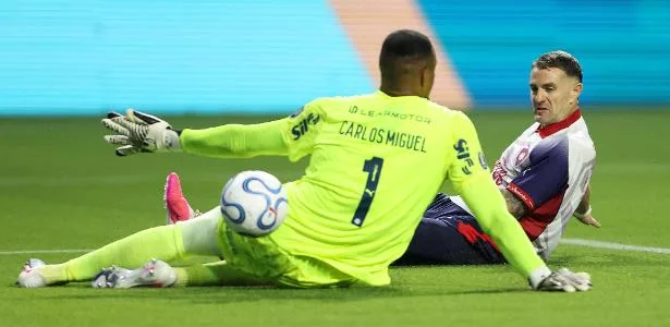 Palmeiras faz partida horripilante e põe classificação em risco
