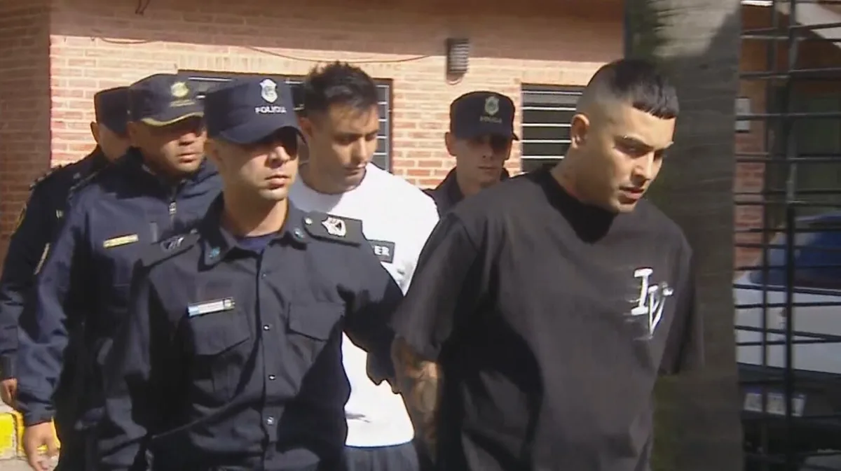 Callejero Fino declaró y seguirá detenido: qué dijo sobre el arma que llevaba en su camioneta