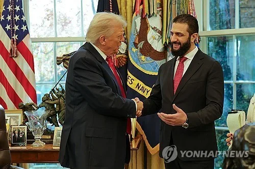 美, 시리아 제재 완화 이어 테러지원국 지정도 철회