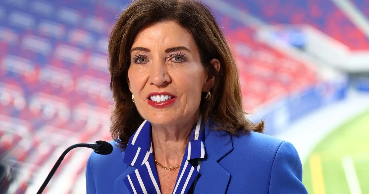 Oficial y confirmado: Kathy Hochul anuncia 20 millones de dólares en fondos provenientes de la Ley de Bonos para subvenciones de reforestación