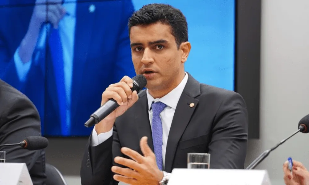 De deputado estadual a prefeito de Maceió: conheça JHC, candidato ao governo de Alagoas