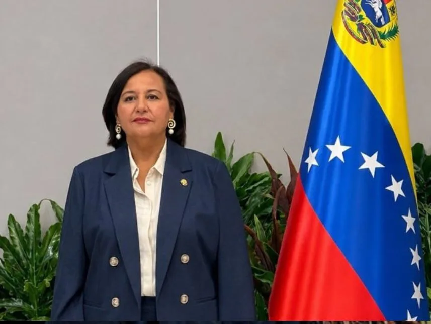 Dinorah Figuera celebra respaldo de Unión Europea al diálogo