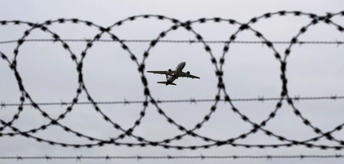 Bundesland charterte 15 Flugzeuge für Abschiebungen von 130 Migranten