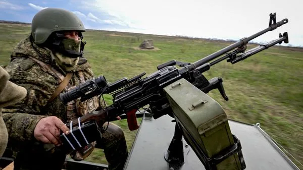 Russian Forces Encircle 1,700 Ukrainian Troops in Northern Kharkov — MoD