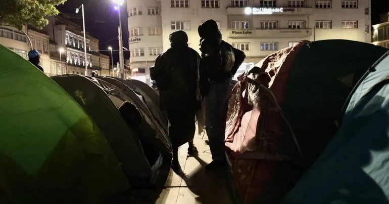 Habitação. Livre quer debate de urgência no parlamento
