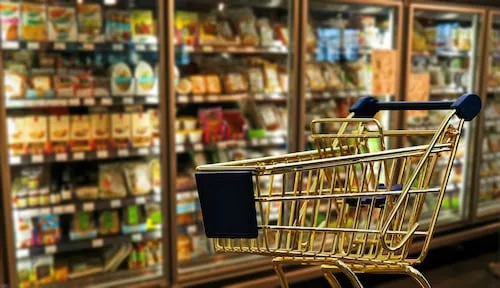 Inflación en EU sube de nuevo en septiembre y llega a 3.7% anual; aumento se atribuye a precios de la energía