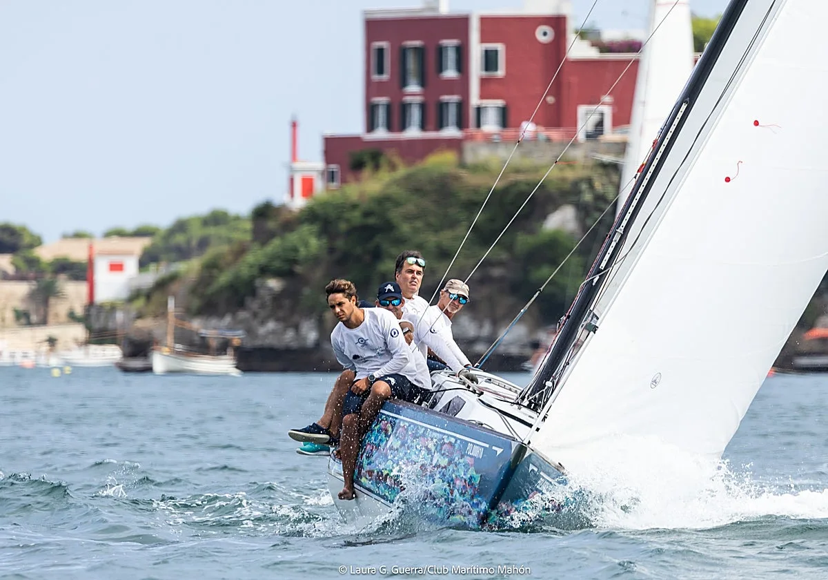 La Copa del Rey Repsol de Barcos de Época llega al final con los títulos casi decididos
