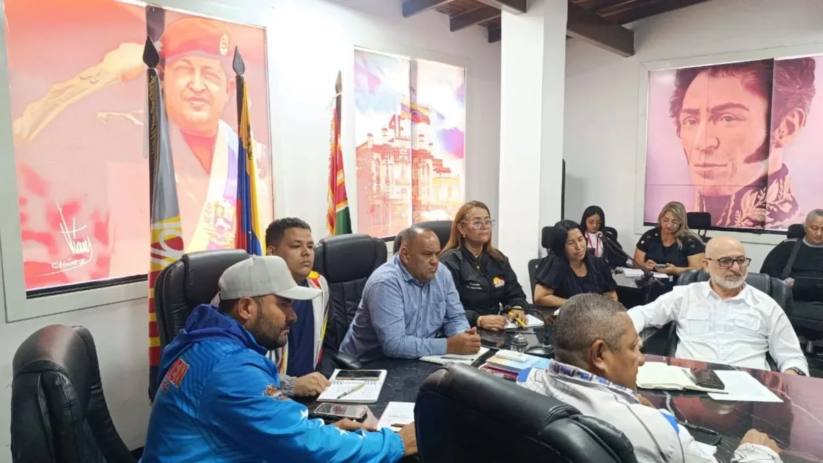 Concejo Municipal de Iribarren e iniciará la revisión de la Ordenanza del PDUL para proyectar la ciudad a 20 años #22Sep
