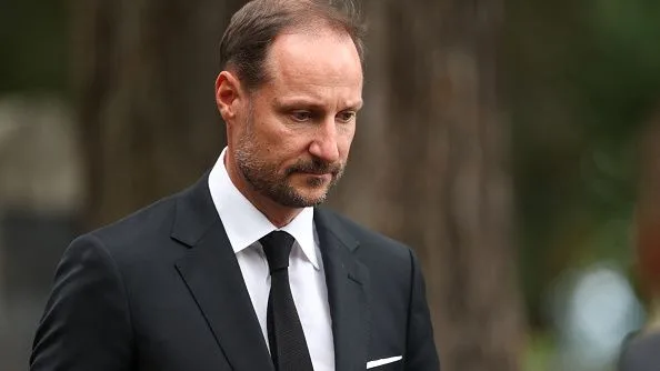 El convulso inicio de reinado de Haakon: sus 5 primeros días en vilo por la salud de Mette-Marit y entre críticas por Marius Borg