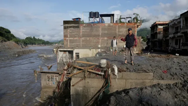 Governo nepalês pede com urgência 42 pontes portáteis à China e à Índia
