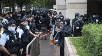 Ativistas condenados em Hong Kong por organizarem vigílias históricas de Tiananmen