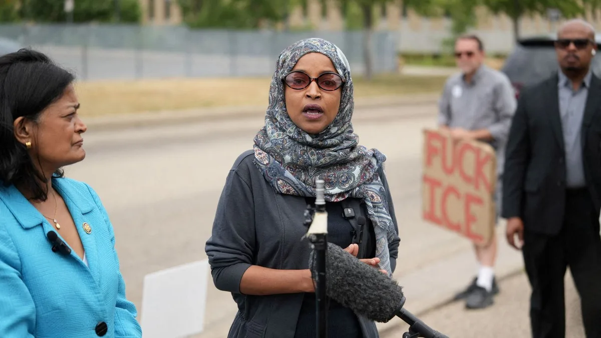Agentes federales de EEUU registran la casa de la congresista demócrata Ilhan Omar