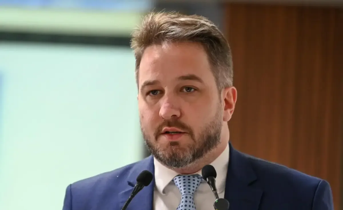 Felipe Tchê destaca sucesso da Expoacre 2026 e valoriza economia solidária