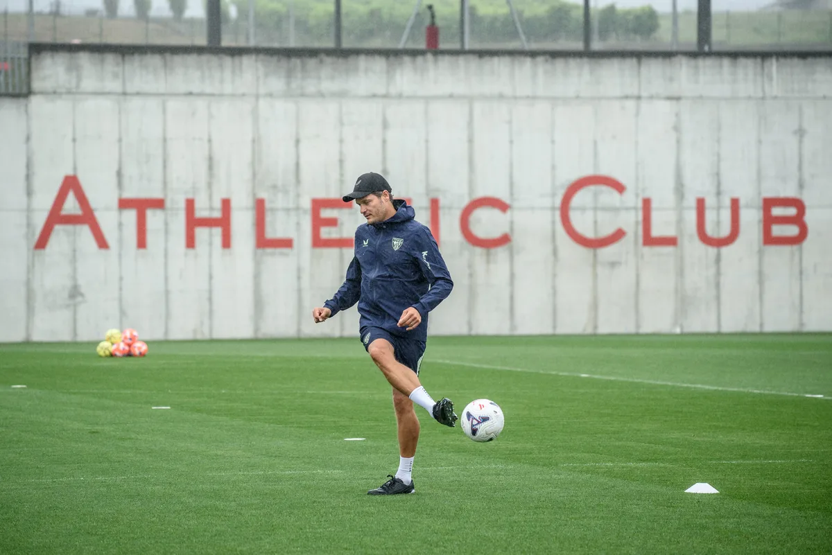 Edin Terzic, la delicada tarea de relevar a Valverde