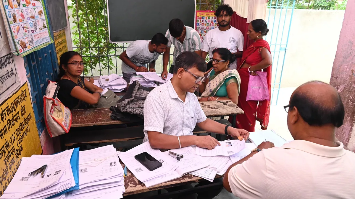 Express Impact: Jharkhand poll authorities order probe into voter deletion forms