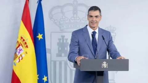 El PSOE abre la puerta a una alianza con la izquierda para intentar arrebatar al PP el control del Senado