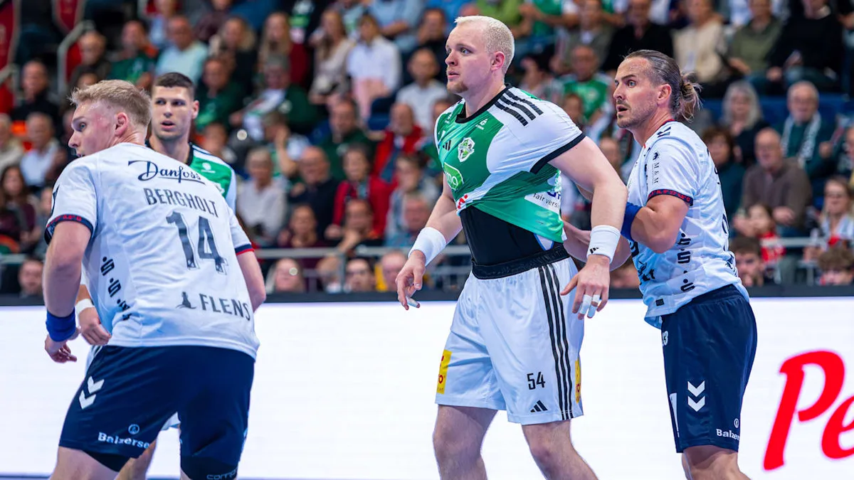 Sportchef und vier Spieler betroffen - Krankheits-Drama bei Handball-Klub