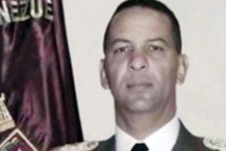 Exigen «libertad plena e inmediata» para general Hernández Da Costa en el caso drones