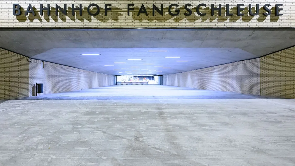 Regionalexpress RE1: Bauarbeiten am Bahnhof Fangschleuse verzögern sich erneut