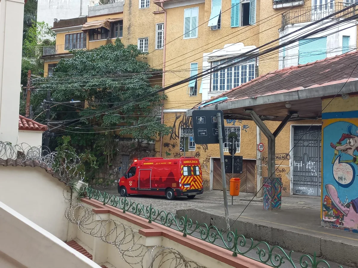 Turista alemão ferido em assalto em Santa Teresa não foi baleado, diz delegada