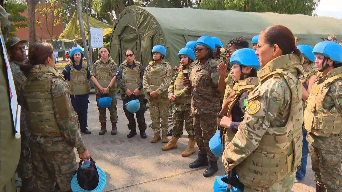 Marinha reúne 54 mulheres de 21 países em curso de operações de paz no Rio