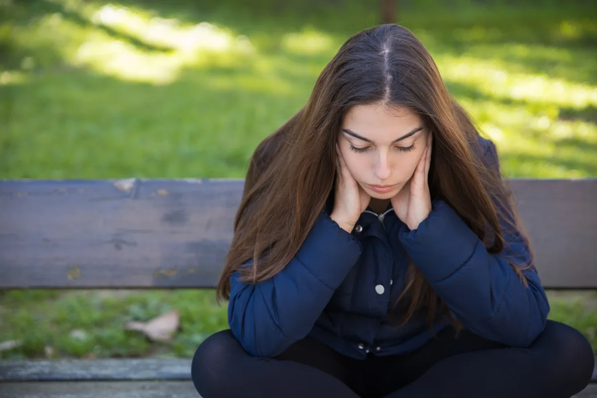 Cómo identificar a un “vampiro emocional”: 5 conductas clave para detectar a las personas que agotan tu energía, según los psicólogos