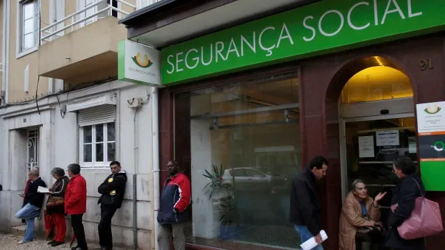 Segurança Social detetou 159 milhões em apoios indevidos num ano e meio