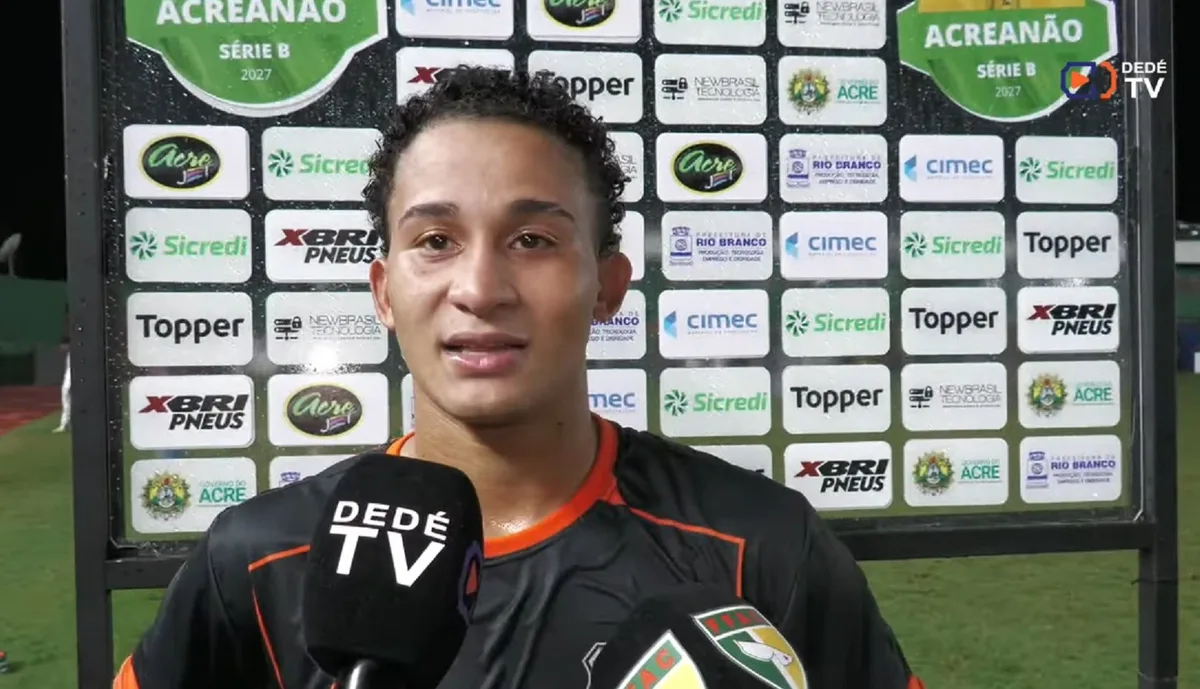 Vini avalia improvisação no ataque e lamenta pontaria do Andirá no empate com o Atlético-AC