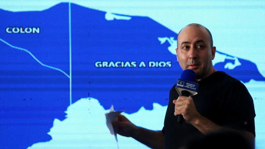 La chute de Fernando Cerimedo, le sulfureux consultant au cœur des droites latino-américaines