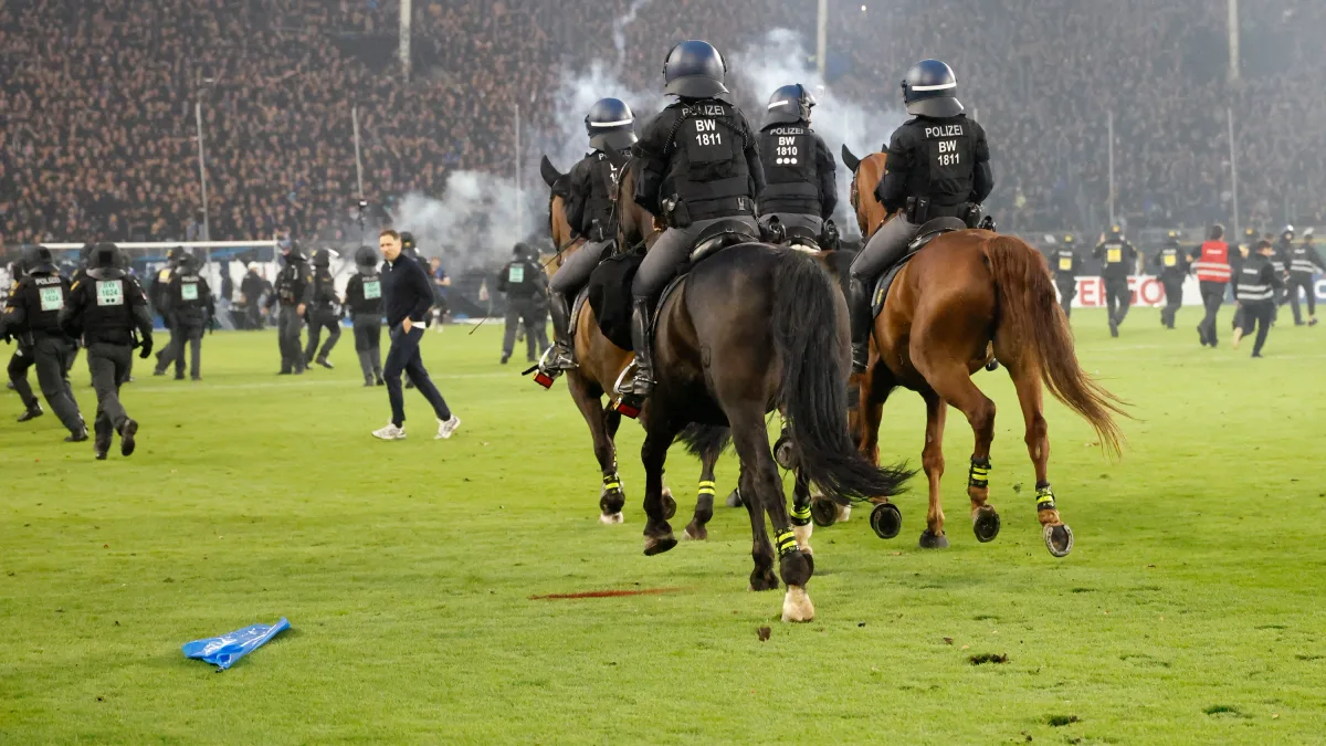 Chaosspiel in Mannheim: Hilferuf nach einem Pokalabend mit dunklem Schatten