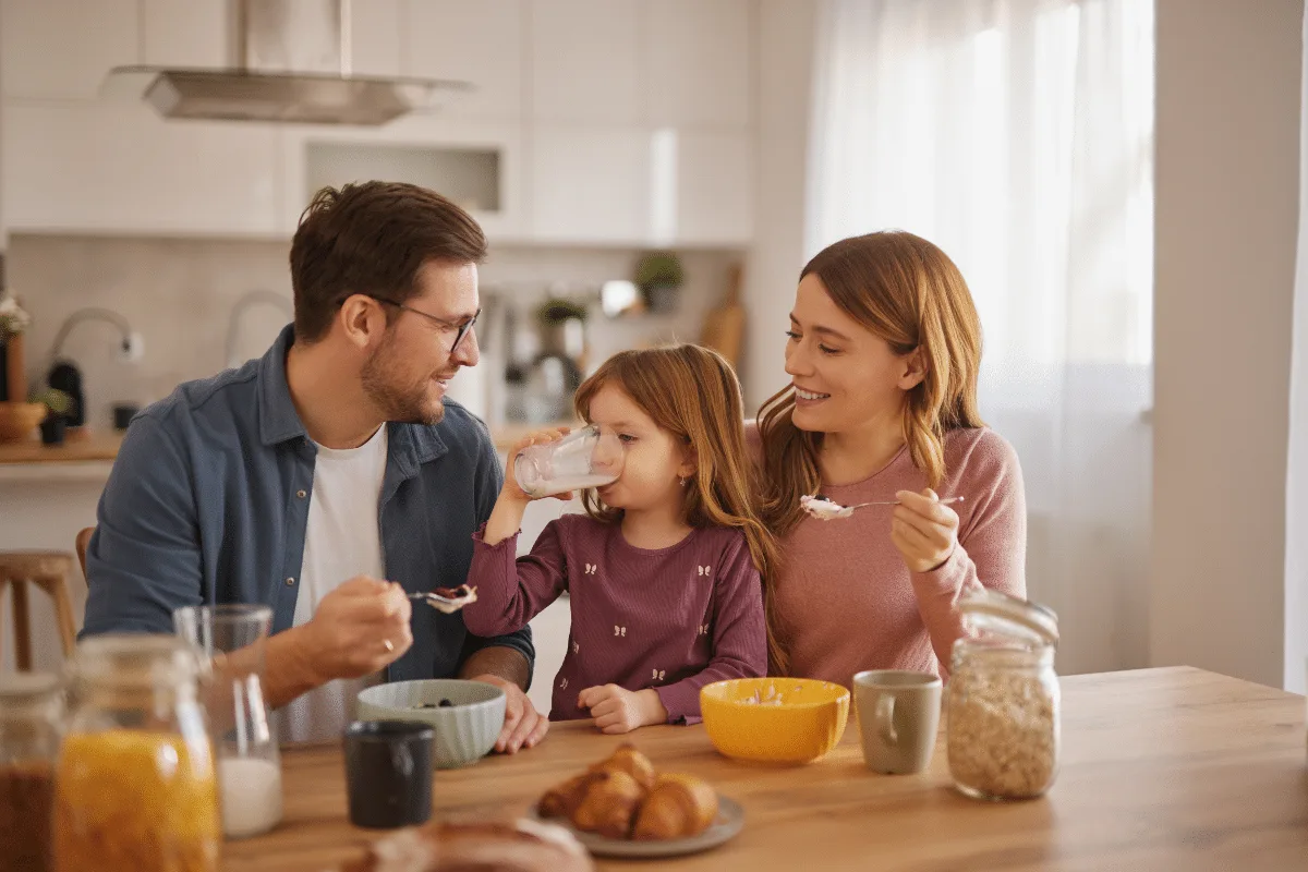 Comer sempre a mesma coisa no café da manhã faz mal à saúde? Entenda
