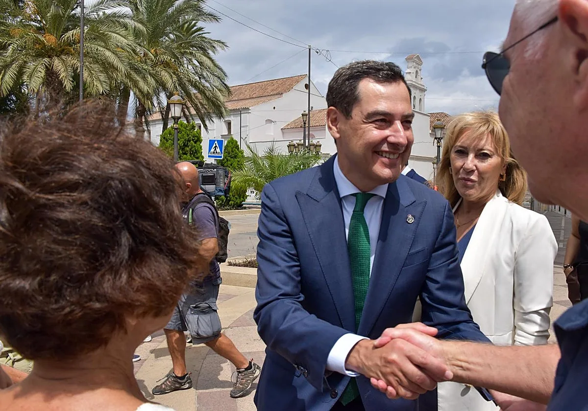 Moreno pide al Gobierno que cumpla su palabra y devuelva a «todos» los inmigrantes de Ceuta a Marruecos
