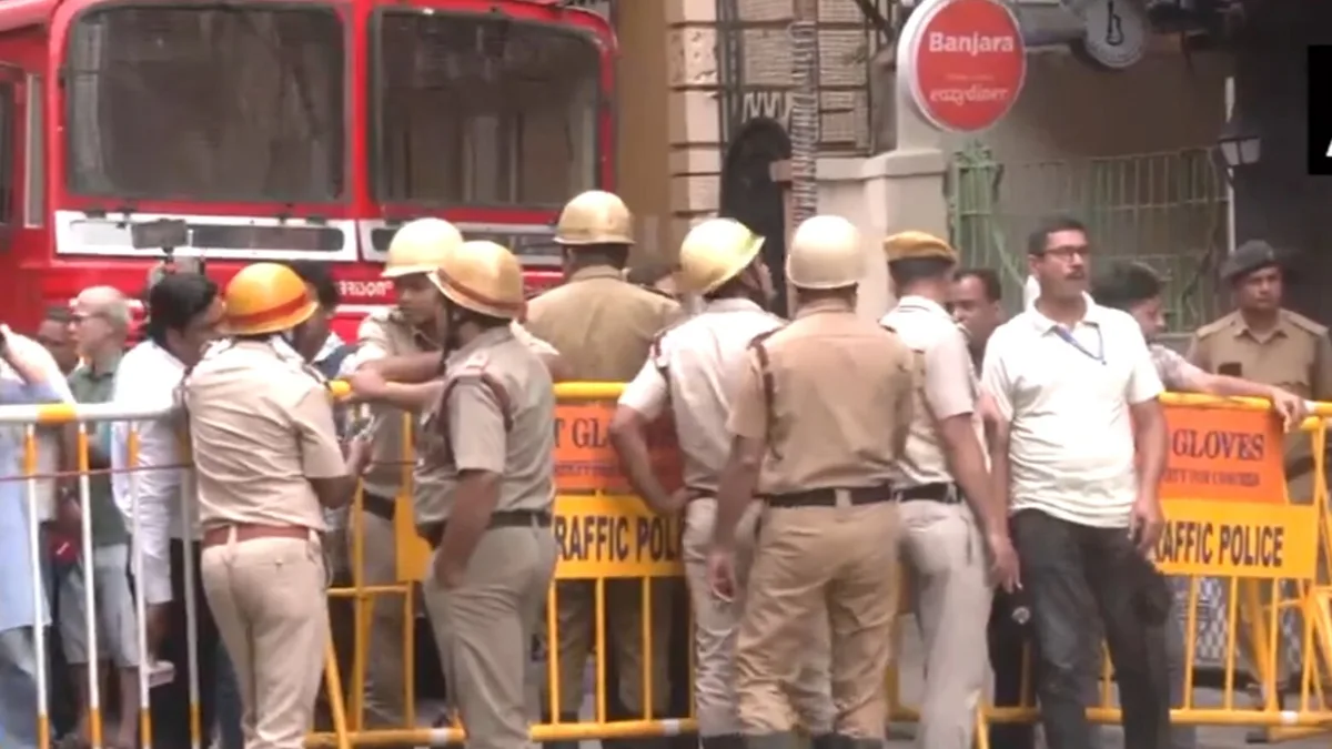 Child among 9 dead as massive fire breaks out at Kolkata hotel