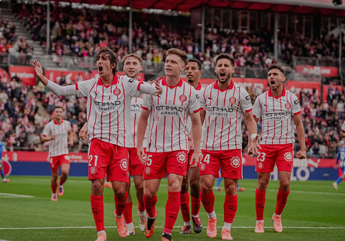 El Córdoba CF recibe a un Girona en crisis: Tsygankov se enfrenta al entrenador y la reconstrucción del proyecto disparan la tensión