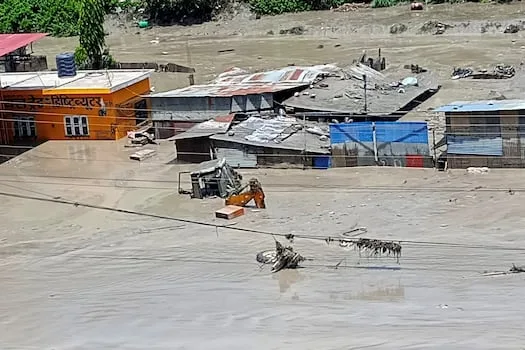 Dirco in contact with families of six South Africans missing in Nepal