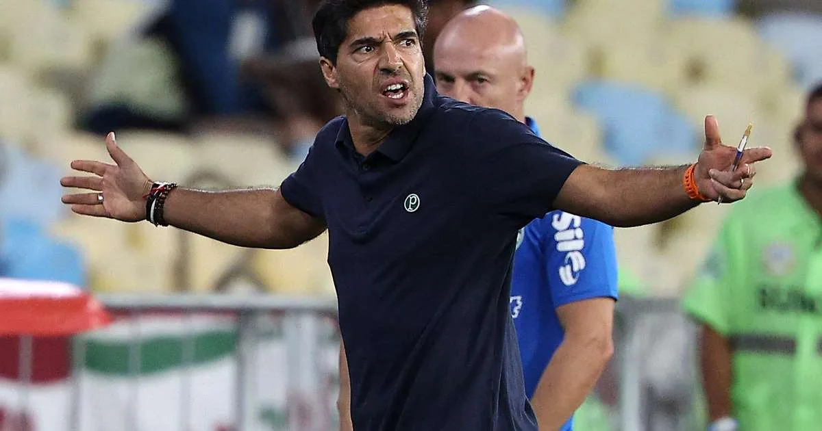 Abel Ferreira é denunciado pelo STJD; veja qual pode ser o gancho