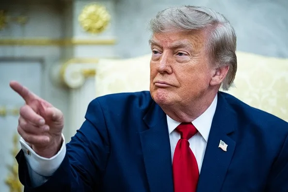 Serviço que dá acesso antecipado a posts de Trump já tem mais de 10 empresas assinantes
