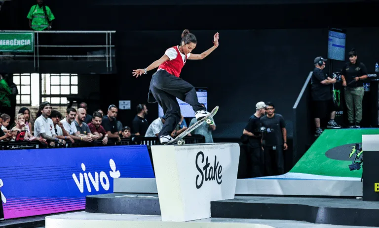 Com Rayssa Leal, Brasil terá seis skatistas nas quartas do Mundial