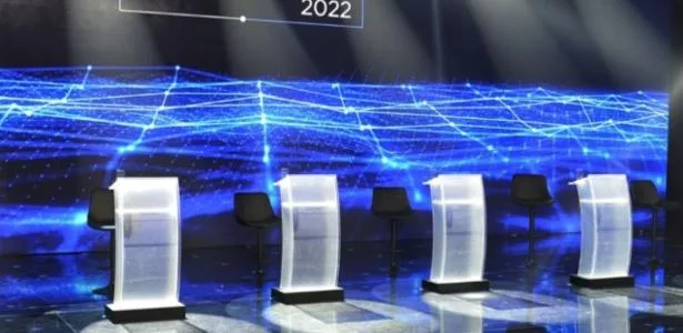 Onde vai passar o debate presidencial hoje? Veja onde assistir, horário, convidados e regras