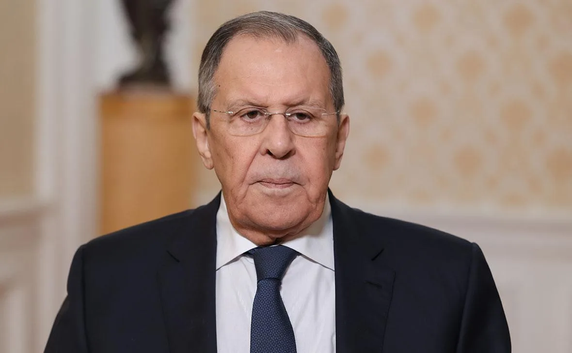 Лавров заявил, что МИД объяснит послу Японии, как нужно работать в России
