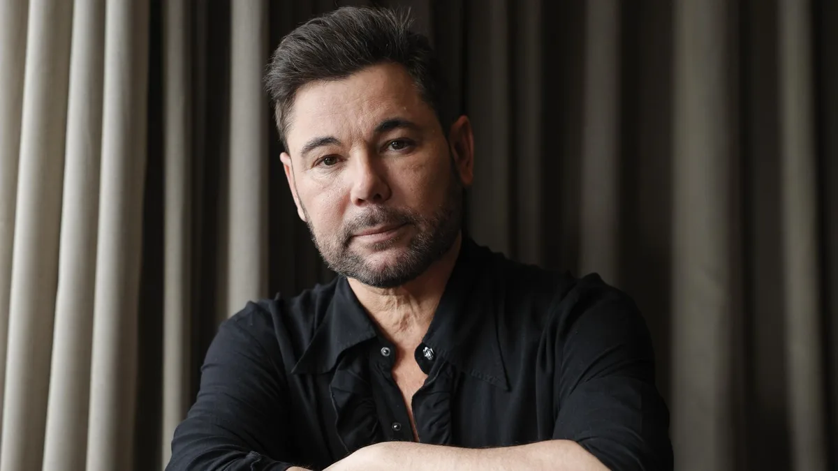 Miguel Poveda, padre por gestación subrogada: "A lo mejor ahora no lo sería. Entiendo que las mujeres se sientan heridas"